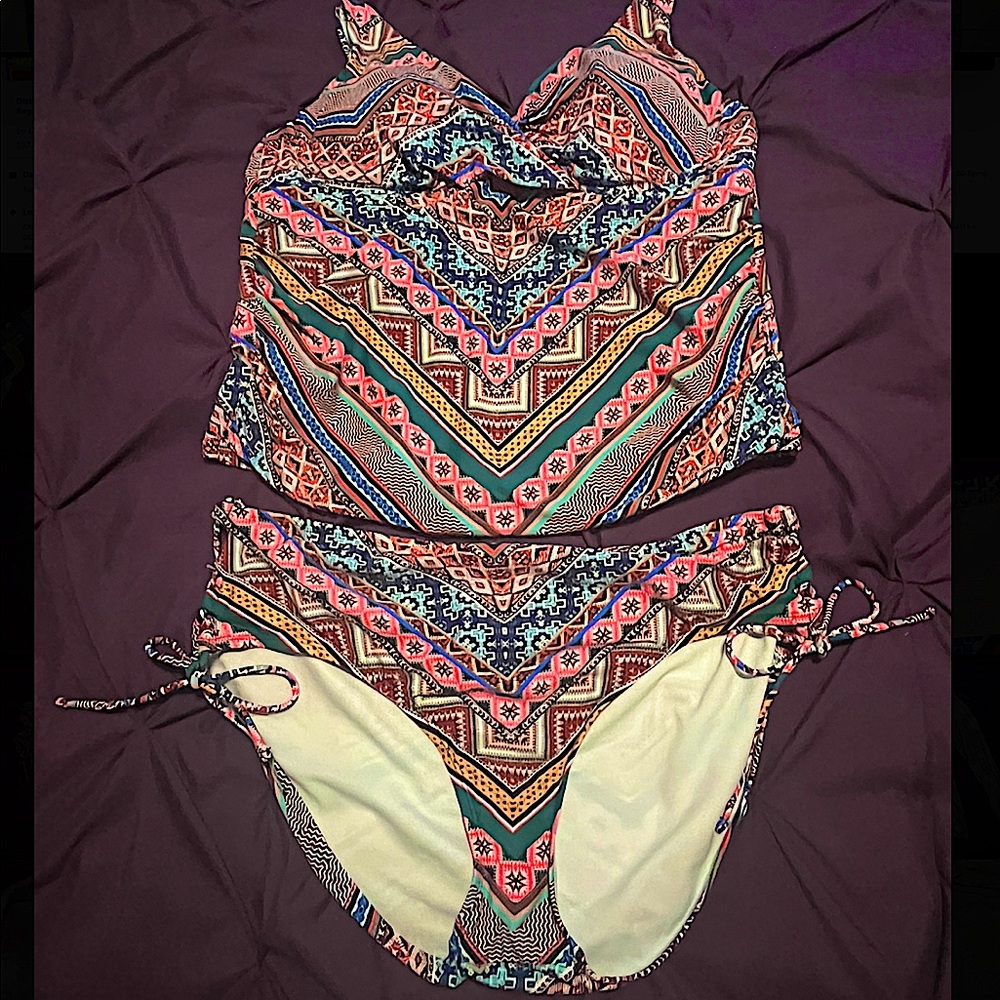 Colorful 2-Piece Swim Set